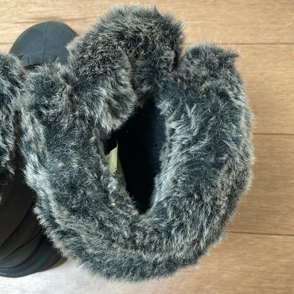 COPY - Kamik MOMENTUM low grey charcoal winter snow boot  bungee lacing system … - Picture 9 of 10